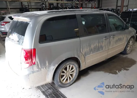 2016 Dodge Grand Caravan Sxt z USA, uszkodzony, nr VIN 2C4RDGCG5GR216732